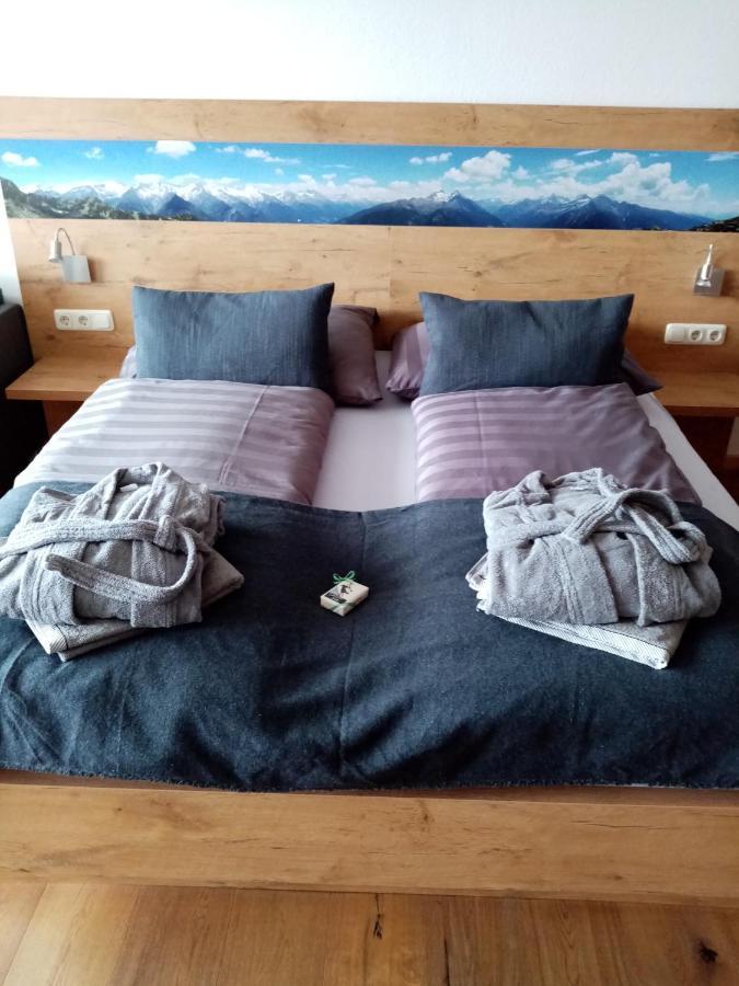 Apartment Sandra Bad Goisern Bagian luar foto