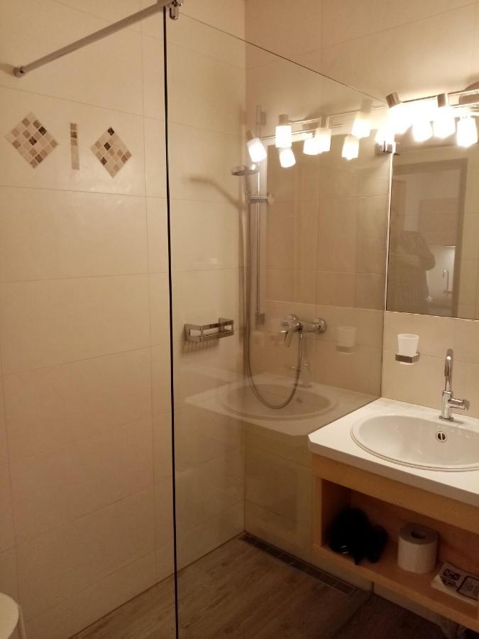 Apartment Sandra Bad Goisern Bagian luar foto