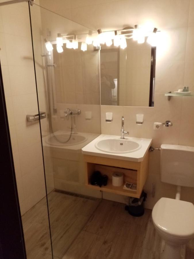 Apartment Sandra Bad Goisern Bagian luar foto